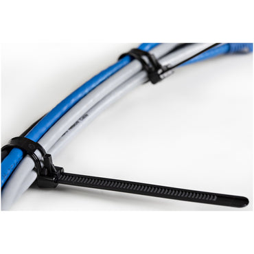 StarTech.com 10"(25cm) Reusable Cable Ties - 1/4"(7mm) wide, 2-1/2"(65mm) Bundle Dia. 50lb(22kg) Tensile Strength, Releasable Nylon Ties, Indoor/Outdoor, 94V-2/UL Listed, 100 Pack - Black