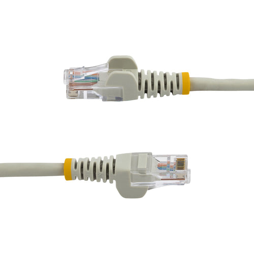 StarTech.com Cat5e patch cable with snagless RJ45 connectors – 50 ft, gray