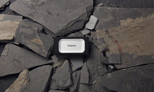Kingston Technology 2000G PORTABLE SSD XS2000