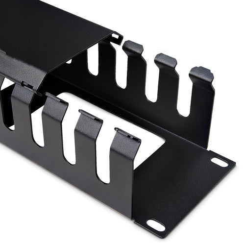 StarTech.com Horizontal 2U Server Rack Cable Management Finger Duct w/ Cover - 19" Network Rack Wire Duct Raceway Panel - Slotted Wire Duct