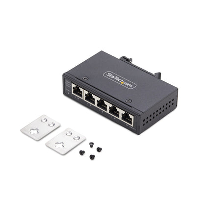 StarTech.com 5-Port Unmanaged Industrial Network Switch, 100/1000 Ethernet, DIN Rail/Wall-Mountable, Rugged IP30 Gigabit Switch, -40F-167F, 9~60V DC, TAA Compliant